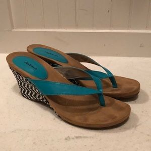Wedge sandals